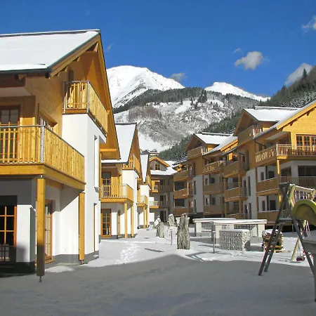 Apartament Scha Nblick.1 *